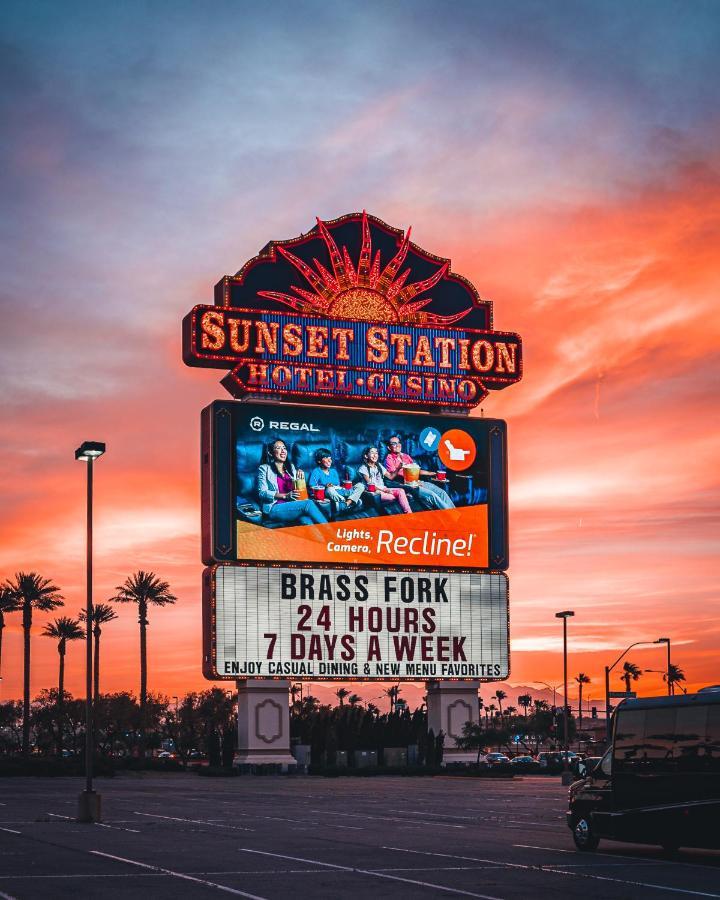 Sunset Station Hotel & Casino Las Vegas Exterior photo