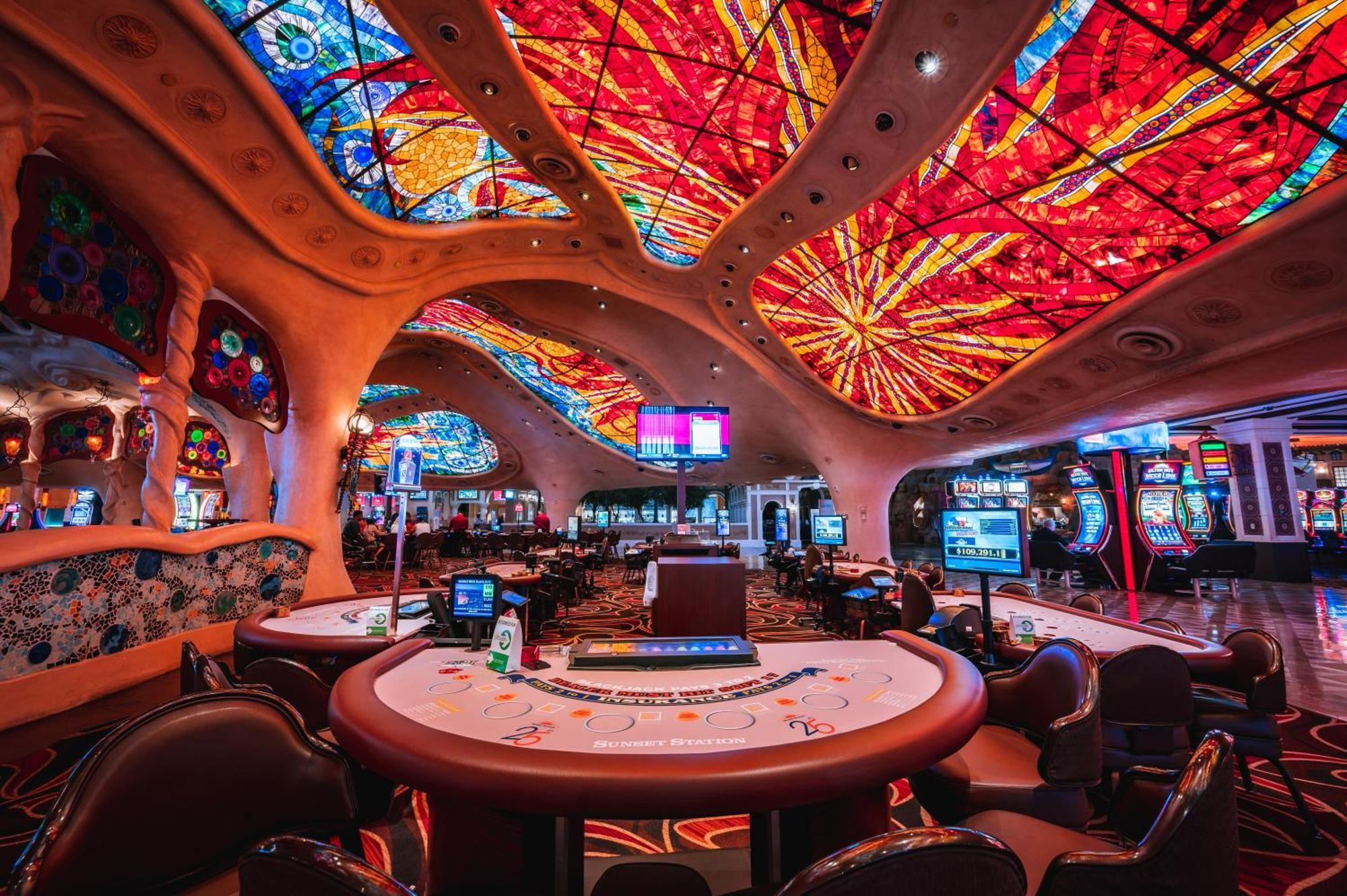 Sunset Station Hotel & Casino Las Vegas Exterior photo